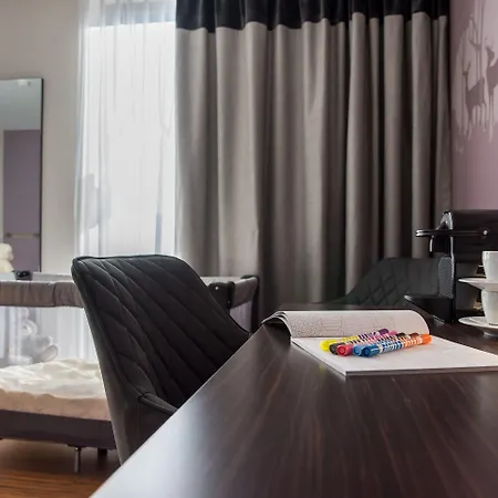 موتيل Le Merceny 3*