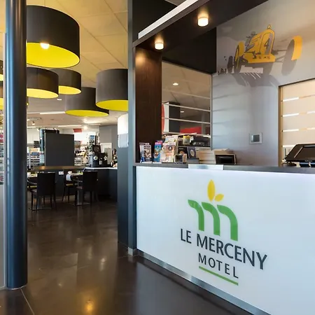 Le Merceny Motel